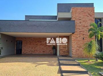 Casa · 200m² · 3 Quartos · Casa de Condomínio para venda em Gaivota Ii de 200.00m² com 3 Quartos e 3 Suites