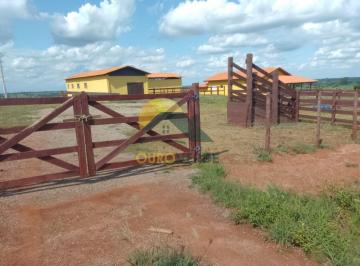 Rural · 485m² · 3 Quartos · Fazenda / Sítio para venda em Centro de 485.00m² com 3 Quartos e 1 Suite