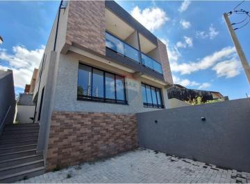 Casa · 140m² · 3 Quartos · 2 Vagas · Casa para alugar em Jardim Maristela de 140.00m² com 3 Quartos, 2 Suites e 2 Garagens
