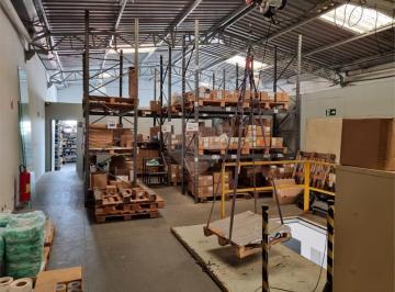Comercial · 330m² · 2 Vagas · Galpão / Depósito / Armazém para venda em Jardim Do Mar de 330.00m² com 2 Garagens