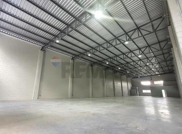 Comercial · 546m² · 4 Vagas · Sala Comercial para alugar em Centro de 546.00m² com 4 Garagens