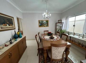 Casa · 189m² · 3 Quartos · 2 Vagas · Casa para venda em Jardim Flamboyant de 189.00m² com 3 Quartos, 3 Suites e 2 Garagens