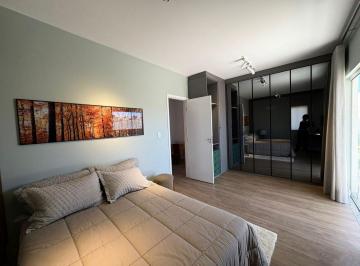 Casa · 148m² · 4 Quartos · Casa para venda em Candeias de 148.00m² com 4 Quartos e 4 Suites
