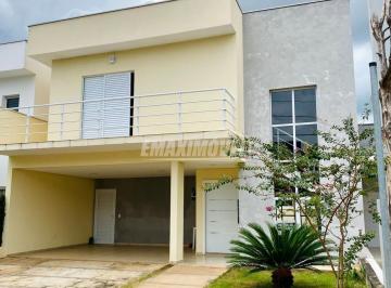 Casa · 220m² · 3 Quartos · 4 Vagas · Casa de Condomínio para alugar em Central Parque de 220.00m² com 3 Quartos, 2 Suites e 4 Garagens