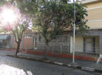 Casa · 334m² · 4 Quartos · Sobrado para venda em Centro de 334.00m² com 4 Quartos e 1 Suite
