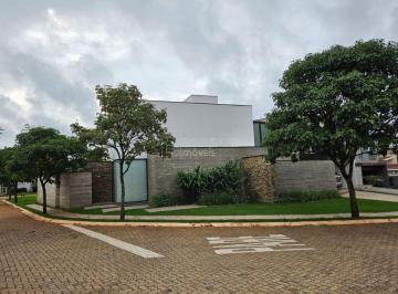 Casa · 344m² · 3 Quartos · Sobrado para venda em Salto Grande de 344.00m² com 3 Quartos e 3 Suites