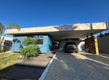 Casa · 277m² · 3 Quartos · 2 Vagas · Casa de Condomínio para venda em Portal Das Araucárias de 277.00m² com 3 Quartos, 3 Suites e 2 Garag