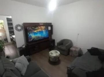 Casa · 108m² · 2 Quartos · 2 Vagas · Casa para venda em Vila De Vecchi de 108.00m² com 2 Quartos e 2 Garagens