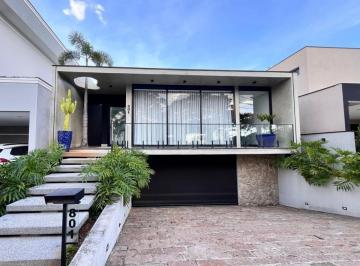 Casa · 250m² · 3 Quartos · 4 Vagas · Casa para venda e aluguel em Mont Blanc de 250.00m² com 3 Quartos, 3 Suites e 4 Garagens