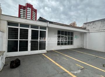Comercial · 350m² · 2 Vagas · Imóvel Comercial para venda em Centro de 350.00m² com 2 Garagens