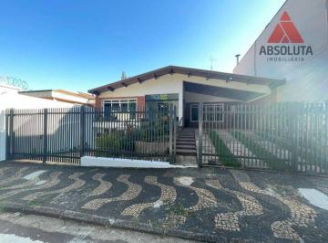 Casa · 295m² · 6 Quartos · 4 Vagas · Casa para alugar em Jardim Girassol de 295.00m² com 6 Quartos e 4 Garagens