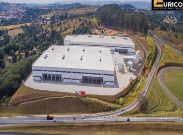 Comercial · 21000m² · 80 Vagas · Galpão / Depósito / Armazém para alugar em Rodovia Anhanguera de 21000.00m² com 80 Garagens