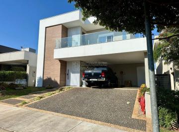 Casa · 380m² · 3 Quartos · 4 Vagas · Casa de Condomínio para venda em Condomínio Portal Das Tipuanas de 380.00m² com 3 Quartos, 3 Suites 