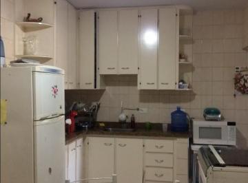Casa · 180m² · 2 Quartos · 4 Vagas · Casa para venda em Jardim Caxambu de 180.00m² com 2 Quartos, 1 Suite e 4 Garagens