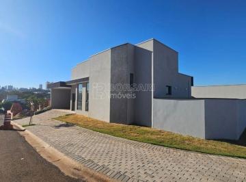 Casa · 151m² · 3 Quartos · 4 Vagas · Casa de Condomínio para venda em Residencial Tivoli de 151.00m² com 3 Quartos, 1 Suite e 4 Garagens