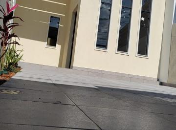 Casa · 70m² · 2 Quartos · 1 Vaga · Casa para venda em Jardim Itanguá de 70.00m² com 2 Quartos, 1 Suite e 1 Garagem
