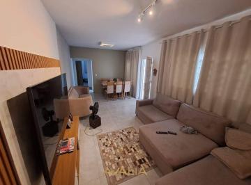 Casa · 208m² · 5 Quartos · Casa para venda em Cidade Nova de 208.14m² com 5 Quartos e 1 Suite