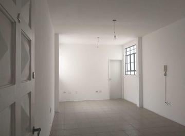 Comercial · 35m² · 4 Vagas · Sala Comercial para alugar em Jardim Primavera de 35.00m² com 4 Garagens