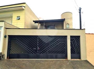 Casa · 303m² · 4 Quartos · 4 Vagas · Casa para venda em Utinga de 303.00m² com 4 Quartos, 4 Suites e 4 Garagens