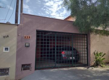 Casa · 144m² · 3 Quartos · 2 Vagas · Casa para venda em Castelinho de 144.00m² com 3 Quartos, 1 Suite e 2 Garagens