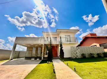 Casa · 290m² · 3 Quartos · 4 Vagas · Casa de Condomínio para venda em Ipanema Das Pedras de 290.00m² com 3 Quartos, 3 Suites e 4 Garagens