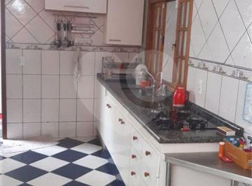 Casa · 229m² · 3 Quartos · 5 Vagas · Casa para venda em Jardim América de 229.00m² com 3 Quartos, 1 Suite e 5 Garagens