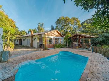 Casa · 485m² · 4 Quartos · 5 Vagas · Casa para venda em Parque Valinhos de 485.00m² com 4 Quartos, 3 Suites e 5 Garagens