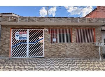 Casa · 149m² · 2 Quartos · 2 Vagas · Casa para venda em Cachoeira Abaixo de 149.00m² com 2 Quartos e 2 Garagens