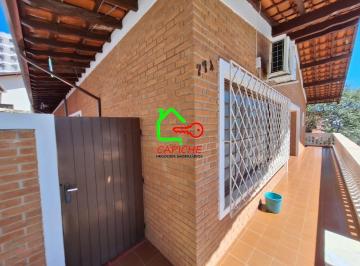 Casa · 480m² · 3 Quartos · 2 Vagas · Casa para venda em Centro de 480.00m² com 3 Quartos, 1 Suite e 2 Garagens
