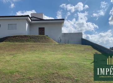 Casa · 270m² · 4 Quartos · Casa de Condomínio para venda em Residencial Village Morro Alto de 270.00m² com 4 Quartos e 2 Suites