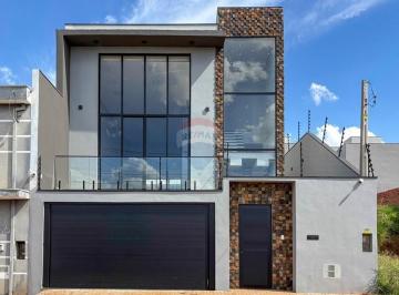 Casa · 242m² · 3 Quartos · 4 Vagas · Casa para venda em Jardim Ypê de 242.27m² com 3 Quartos, 1 Suite e 4 Garagens