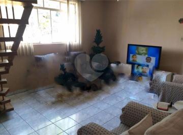 Casa · 86m² · 2 Quartos · Sobrado para venda em Bela Vista de 86.00m² com 2 Quartos