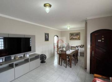 Casa · 263m² · 4 Quartos · 7 Vagas · Casa para venda em Belém de 263.00m² com 4 Quartos, 1 Suite e 7 Garagens