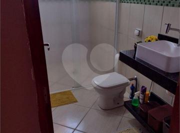 Casa · 129m² · 3 Quartos · 2 Vagas · Casa para venda em Bairro Inválido de 129.00m² com 3 Quartos e 2 Garagens