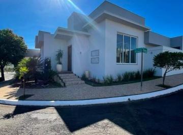 Casa · 180m² · 3 Quartos · 4 Vagas · Casa de Condomínio para venda em Pinheiros de 180.29m² com 3 Quartos, 1 Suite e 4 Garagens