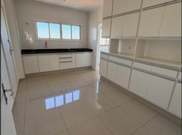 Apartamento · 138m² · 3 Quartos · 2 Vagas · Apartamento para venda em Centro de 138.00m² com 3 Quartos, 1 Suite e 2 Garagens