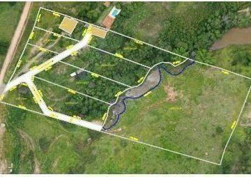 Terreno · 30000m² · 3 Quartos · 4 Vagas · Chácara para venda em Igaratá de 30000.00m² com 3 Quartos e 4 Garagens