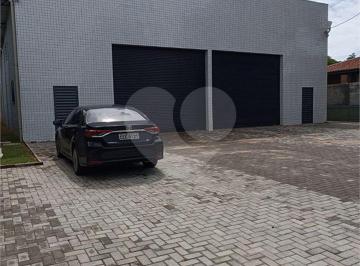 Comercial · 280m² · 5 Vagas · Galpão / Depósito / Armazém para alugar em Medeiros de 280.00m² com 5 Garagens