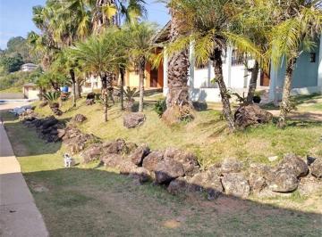 Casa · 300m² · 3 Quartos · 4 Vagas · Casa para venda em Vitória Régia de 300.00m² com 3 Quartos, 1 Suite e 4 Garagens