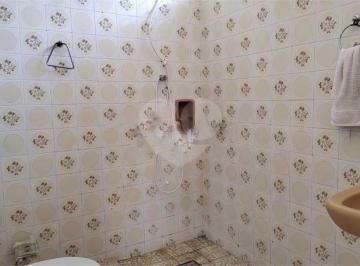 Casa · 191m² · 2 Quartos · 4 Vagas · Casa para venda em Vila Vianelo de 191.00m² com 2 Quartos, 1 Suite e 4 Garagens