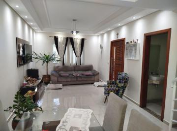 Casa · 172m² · 2 Quartos · 3 Vagas · Casa para venda em Horto Florestal 1 de 172.00m² com 2 Quartos, 1 Suite e 3 Garagens