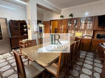 d5e0d7bb1516a1a66bcb9c035c45b8c58893347b · Casa com 4 dormitórios, 850 m² -  Vila Santa Terezinha - Carapicuíba/SP
