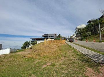 4eba6386e6e75b716f6ca75cc9fc4bdca882a770 · Terreno à venda, 1488 m² em declive