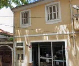 44e1c18bb42053cb9d5638cf4518558ea7d1e573 · PRÉDIO VERSÁTIL | COMERCIAL + RESIDENCIAL
