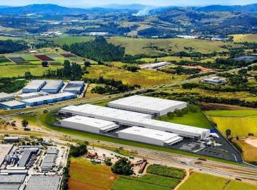 a2a41edec41a6d4bc390558a7acfb7e3e3e83849 · Barracão para alugar, 33385 m² por R$ 1.135.090/mês - São José dos Pinhais/PR