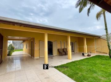 Casa · 166m² · 3 Quartos · 3 Vagas · Casa a venda com 03 quartos uma quadra do mar