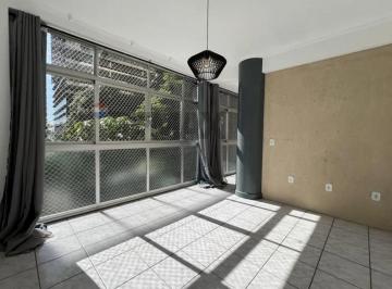 Apartamento · 136m² · 3 Quartos · 1 Vaga · ALUGA Apartamento térreo 152m - 3 Quartos, sendo 1 suíte, 1 vaga, ao lado da Avenida Paulista.