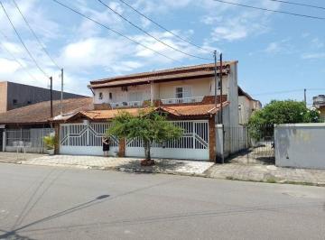 Casa de 3 quartos, Praia Grande · VENDE ou TROCA por Apto de Menor Valor na Região