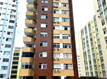 Apartamento · 147m² · 4 Quartos · 3 Vagas · Apartamento de 4 quartos com 147m² na Barra, Salvador-BA 1 suíte, sala ampla, 3 vagas de garagem A