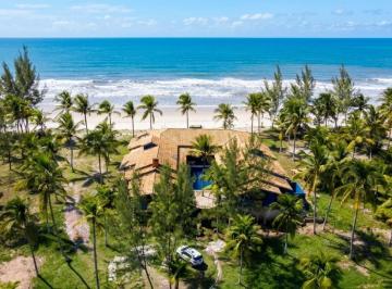 Casa · 1000m² · 4 Quartos · 10 Vagas · OPORTUNIDADE ÚNICA - CASA À BEIRA-MAR EM CANAVIEIRAS: 4 QUARTOS, 3 SUÍTES, 2 SALAS E MUITO MAIS!